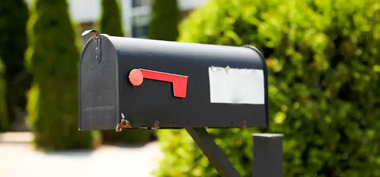 Secure Mailboxes for Packages Greenfield